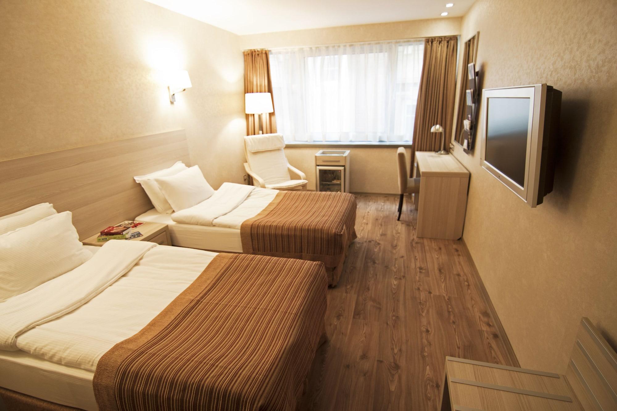 Hotel Ramada By Wyndham Ankara Exteriér fotografie