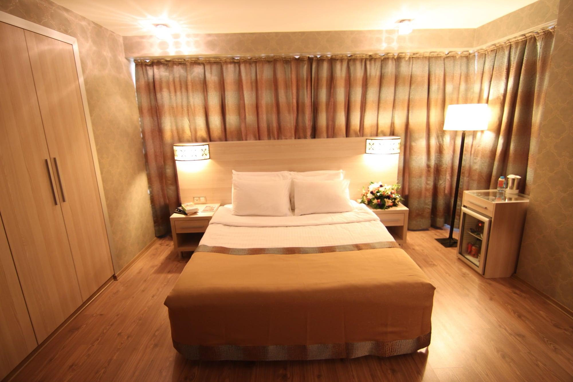 Hotel Ramada By Wyndham Ankara Exteriér fotografie