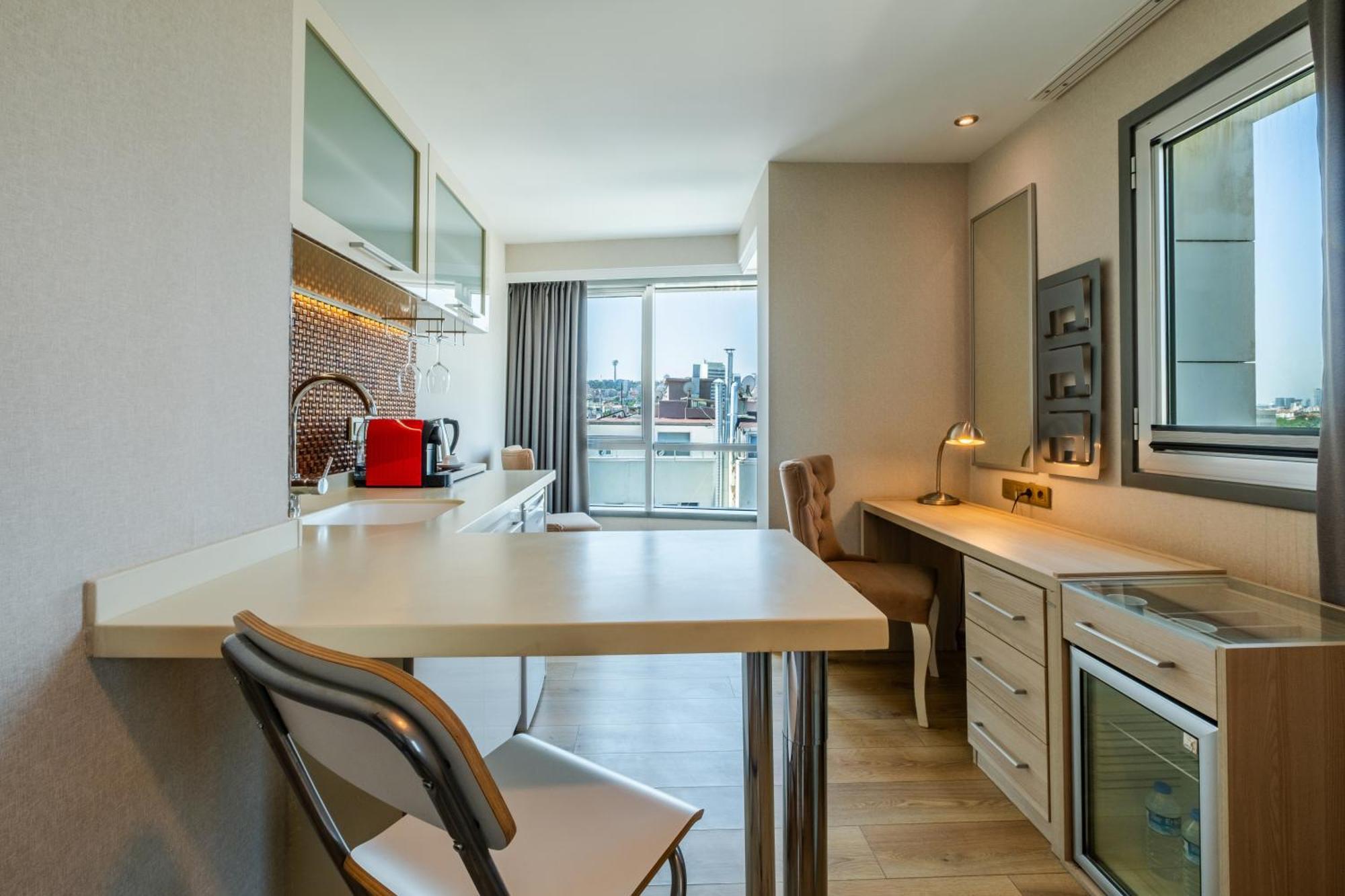 Hotel Ramada By Wyndham Ankara Exteriér fotografie