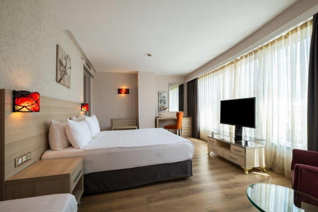 Hotel Ramada By Wyndham Ankara Exteriér fotografie