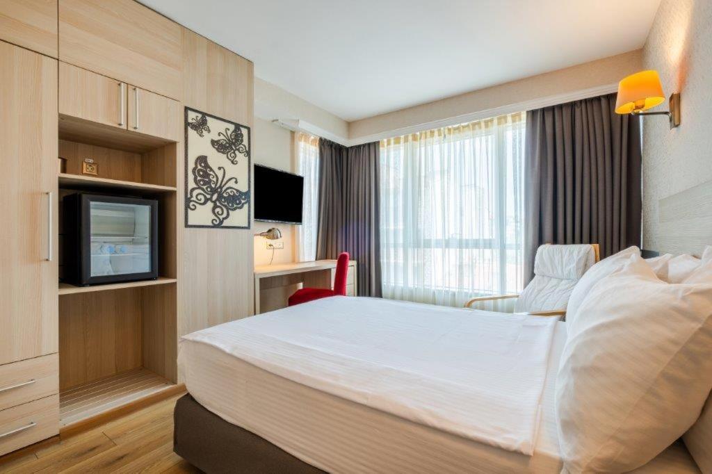 Hotel Ramada By Wyndham Ankara Exteriér fotografie
