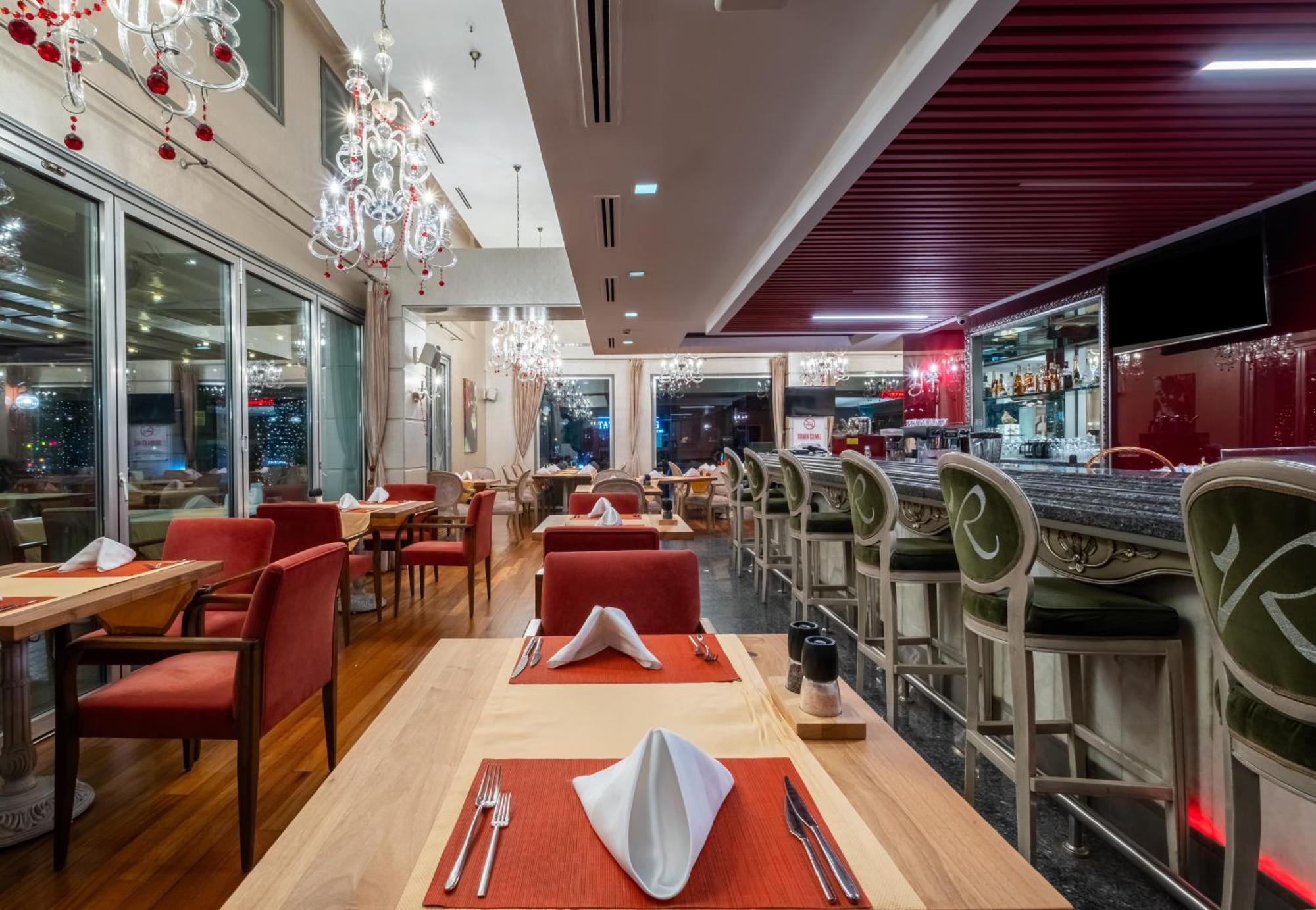 Hotel Ramada By Wyndham Ankara Exteriér fotografie