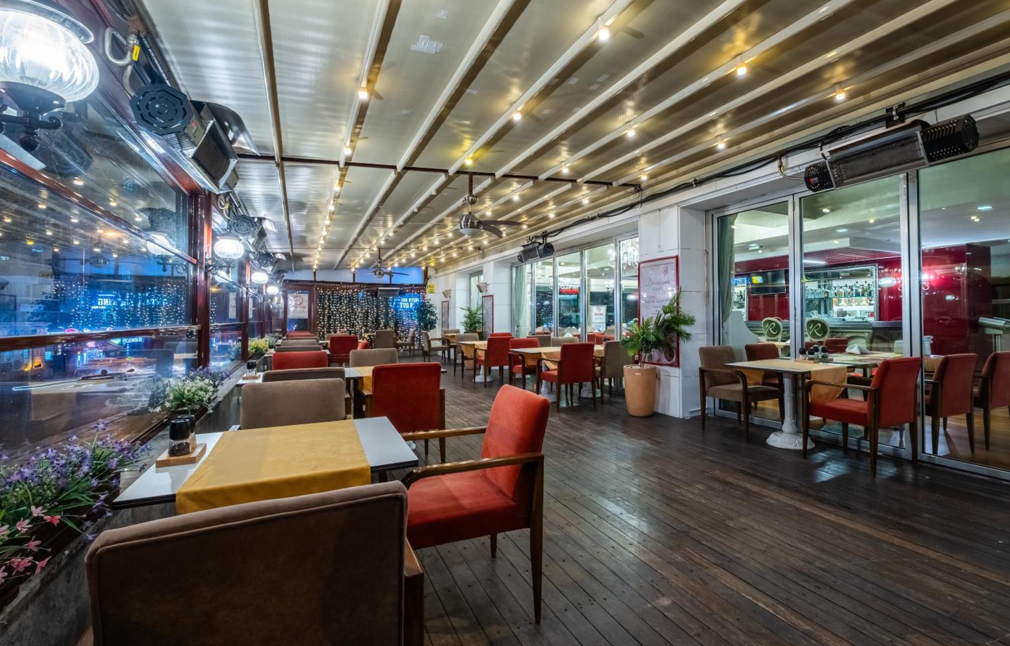 Hotel Ramada By Wyndham Ankara Exteriér fotografie